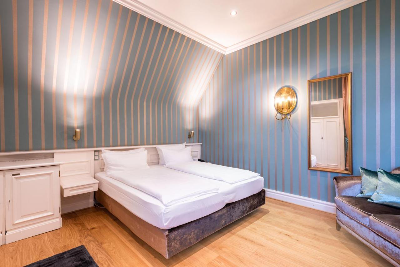 Hotel Schloss Wilkinghege มึนสเทอร์ ภายนอก รูปภาพ