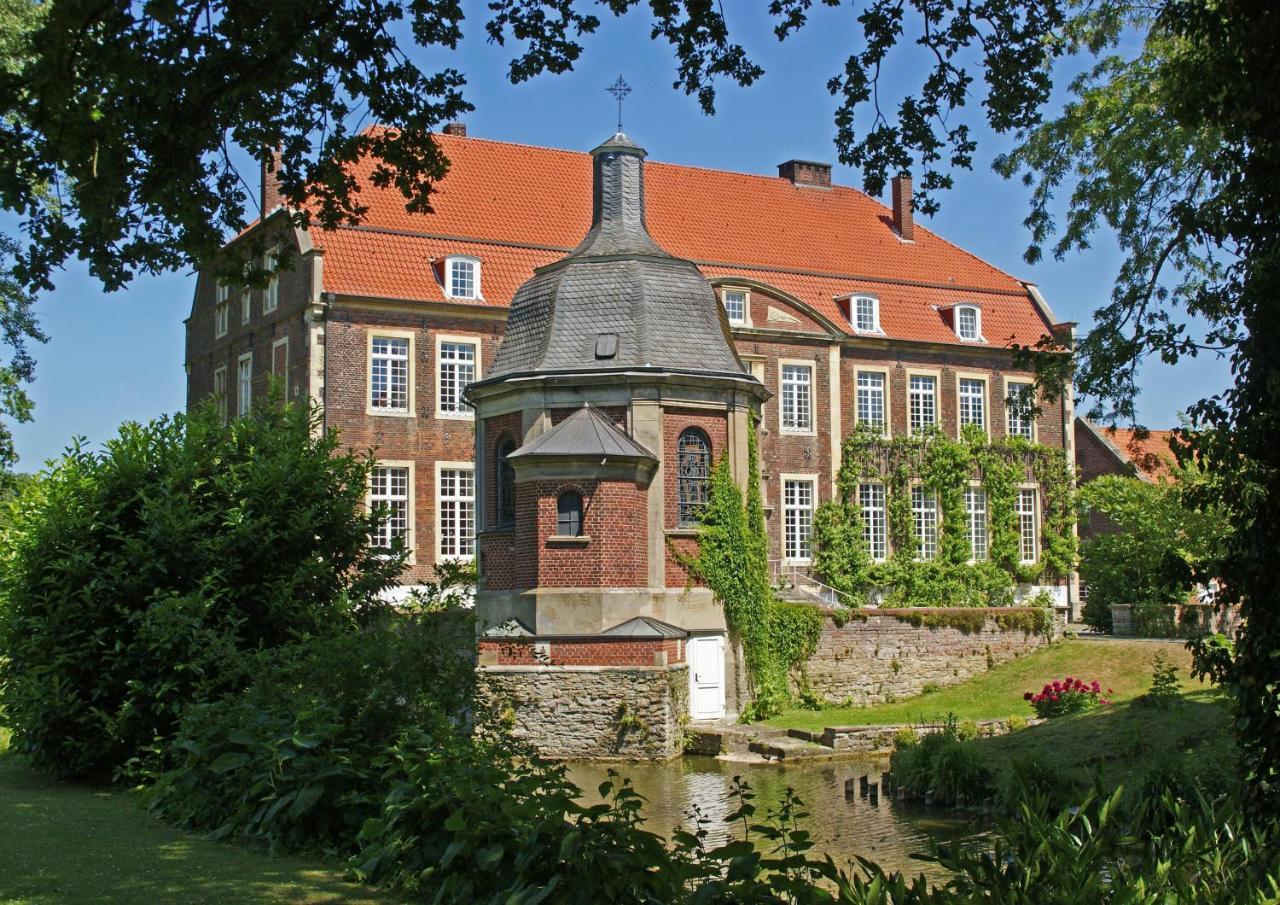 Hotel Schloss Wilkinghege มึนสเทอร์ ภายนอก รูปภาพ