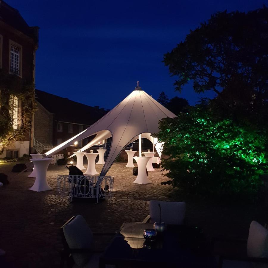 Hotel Schloss Wilkinghege มึนสเทอร์ ภายนอก รูปภาพ