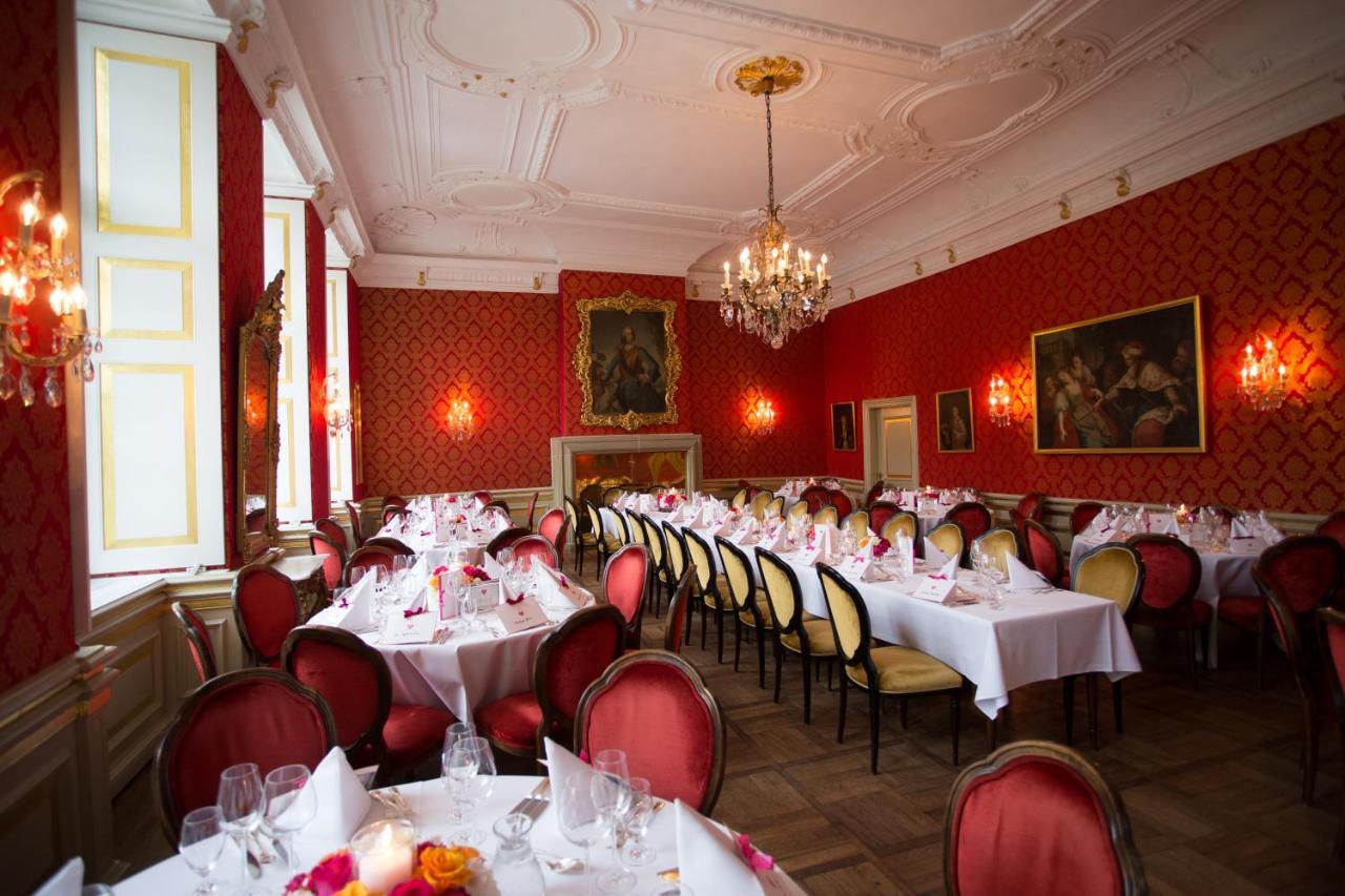 Hotel Schloss Wilkinghege มึนสเทอร์ ภายนอก รูปภาพ